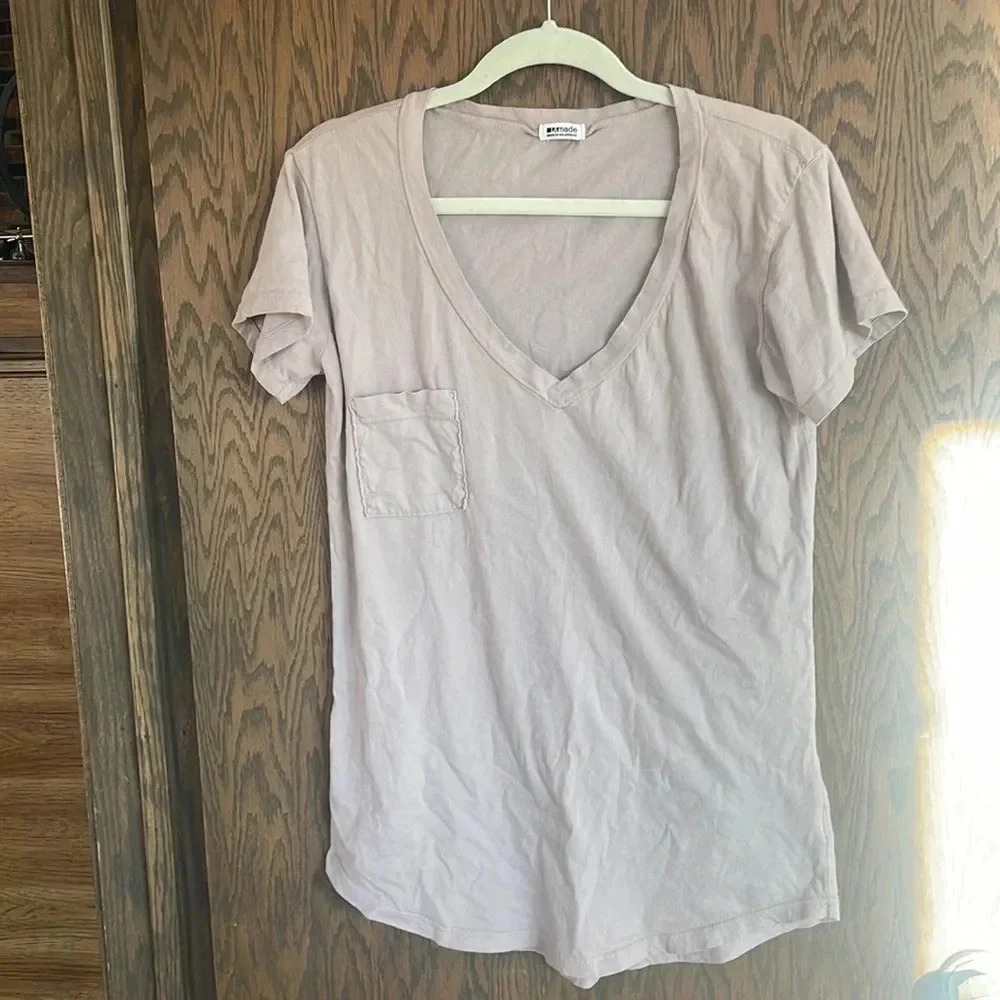 LA Made Tan V‎ Neck L
